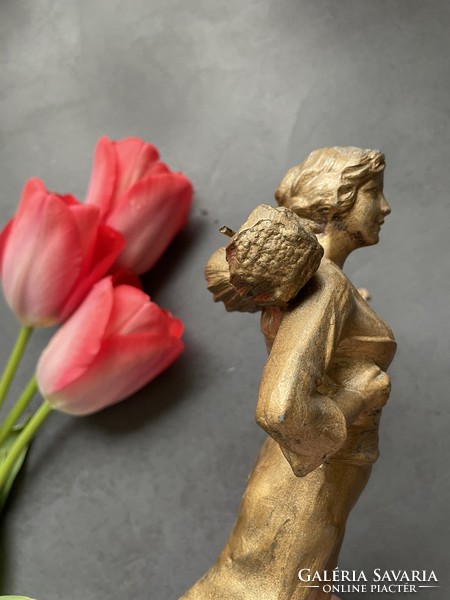 Vintage francia aranyozott fémötvözet “Moisson” (szüret) figura, szobor