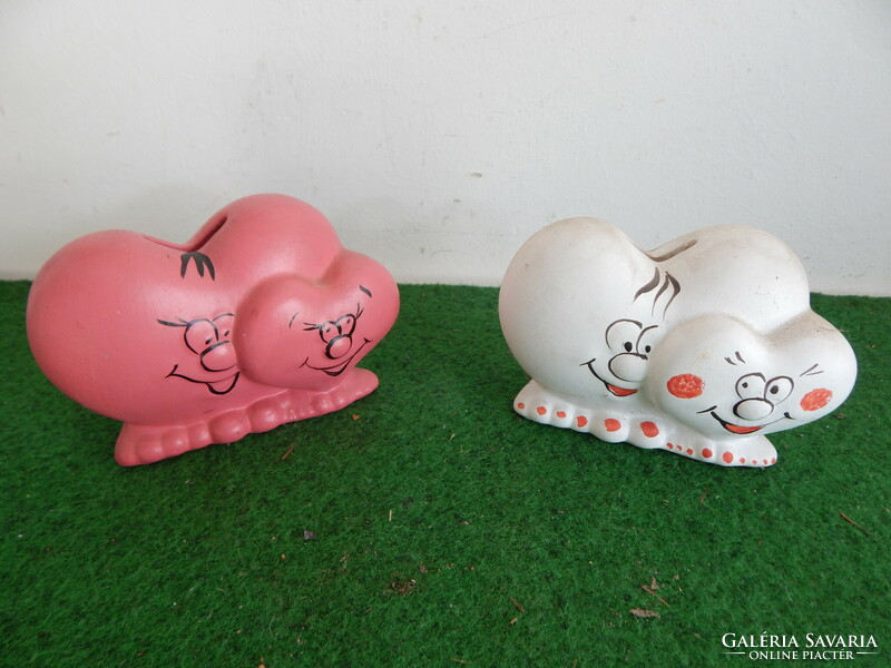 2 children's ceramic bushings,,,sold together, in the condition shown in the picture.