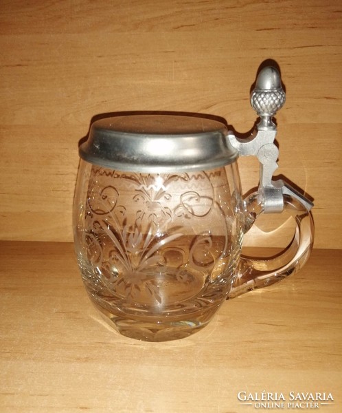 Half liter German engraved glass beer mug with tin lid (b)