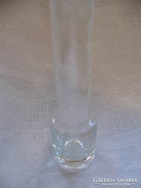Thick glass brandy glass with whistle