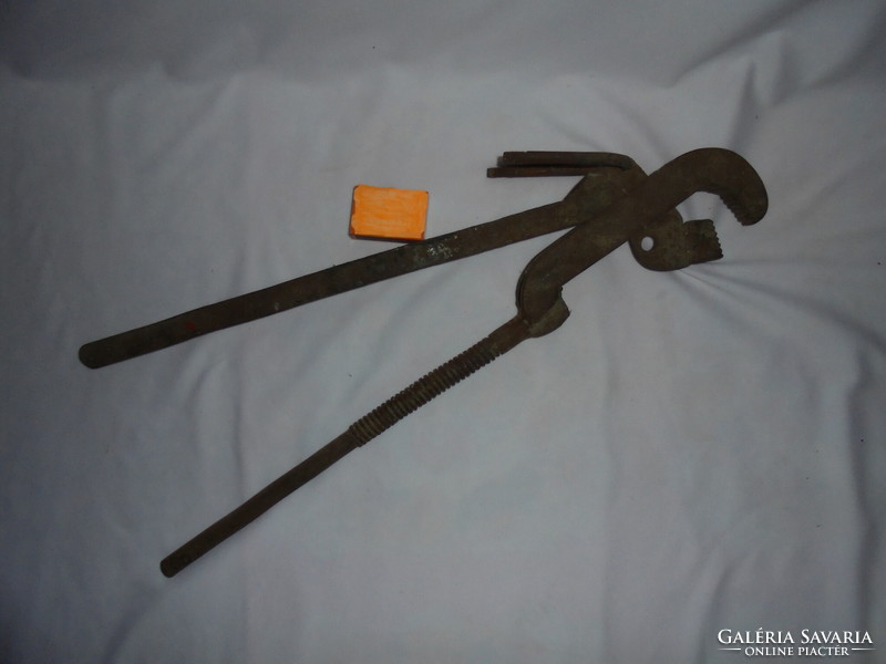 Antik kovácsoltvas munkaeszköz - fogó - 51 cm