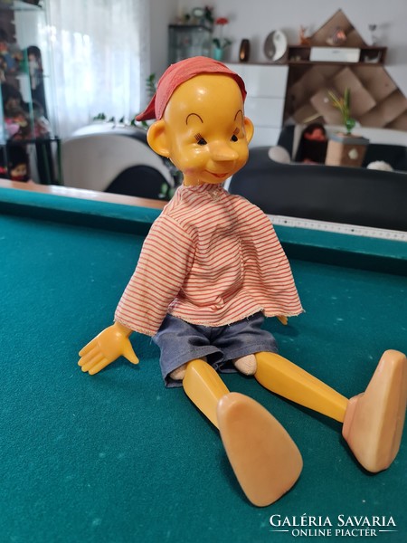 Régi Pinokkió figura