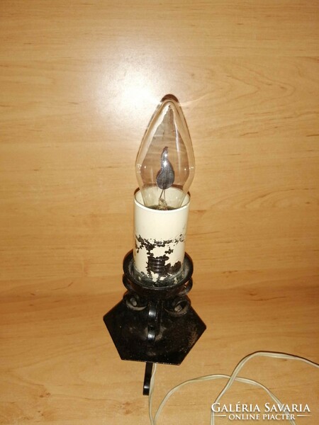 Antik kovácsoltvas alapú ünnepi asztali lámpa "pislákolós" gyertya izzóval 26 cm magas