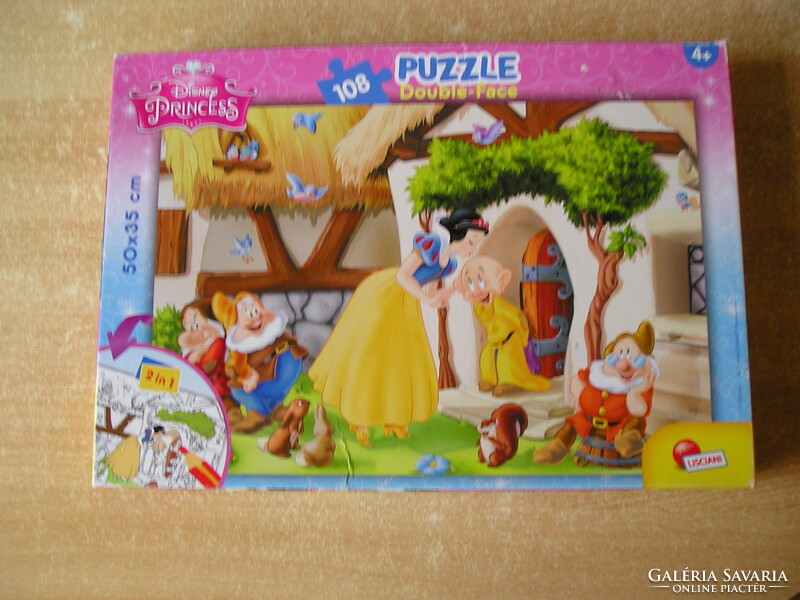 Jigsaw puzzle, 3 pieces together