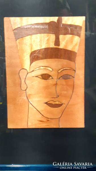 Egyptian celebrity Nefertiti (made with wood inlay)