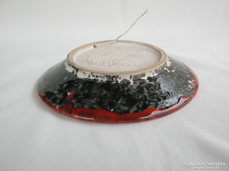 Liszkay retro craftsman in ceramic wall bowl