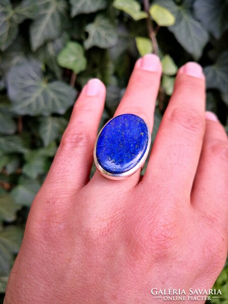 Nagy lápisz lazuli köves, ezüst gyűrű