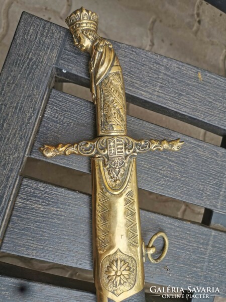 Kardkovács által készített empire szablya, kard