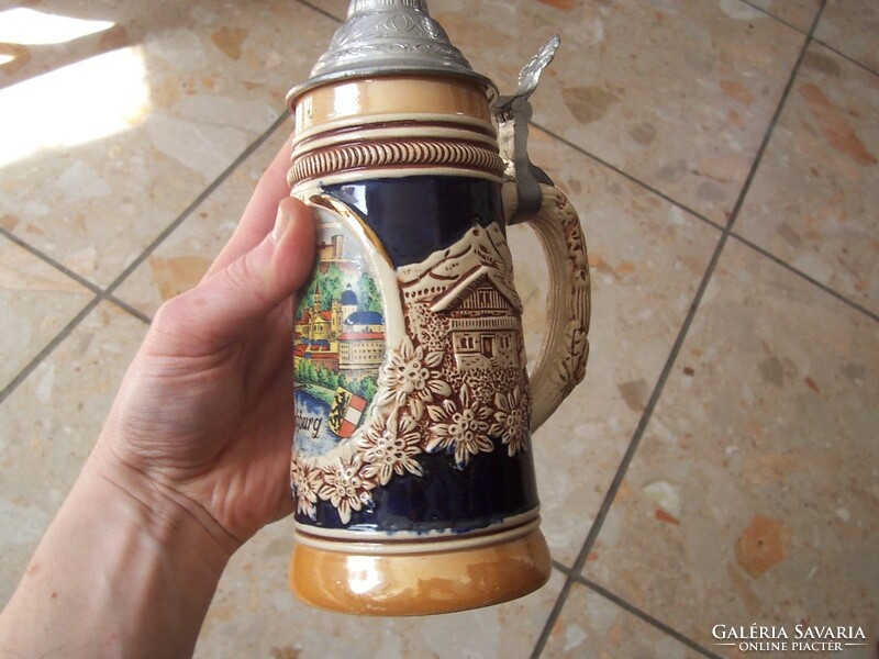 Austrian jar with lid