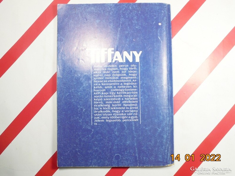Tiffany újság, regény, füzet