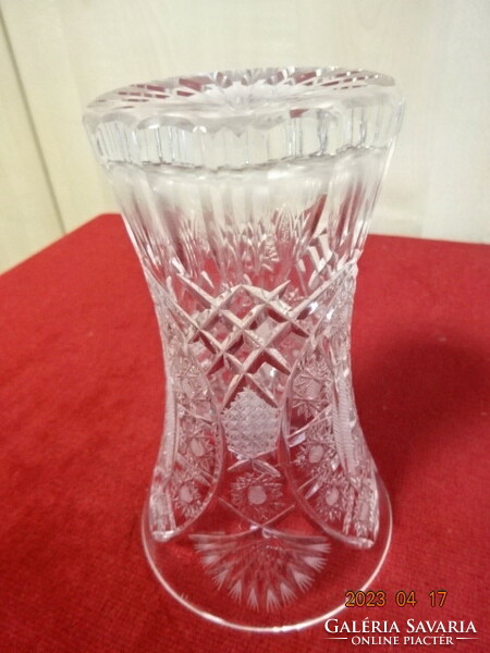 Lead crystal vase, height 14 cm. Jokai.