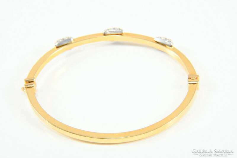 18 Cr. Gold bracelet with sapphires