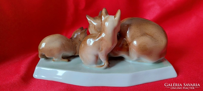 Sale!! Rarity! Zsolnay hand-painted cat family