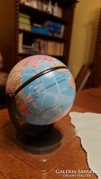 Earth globe small 10 cm rotatable precise positioning
