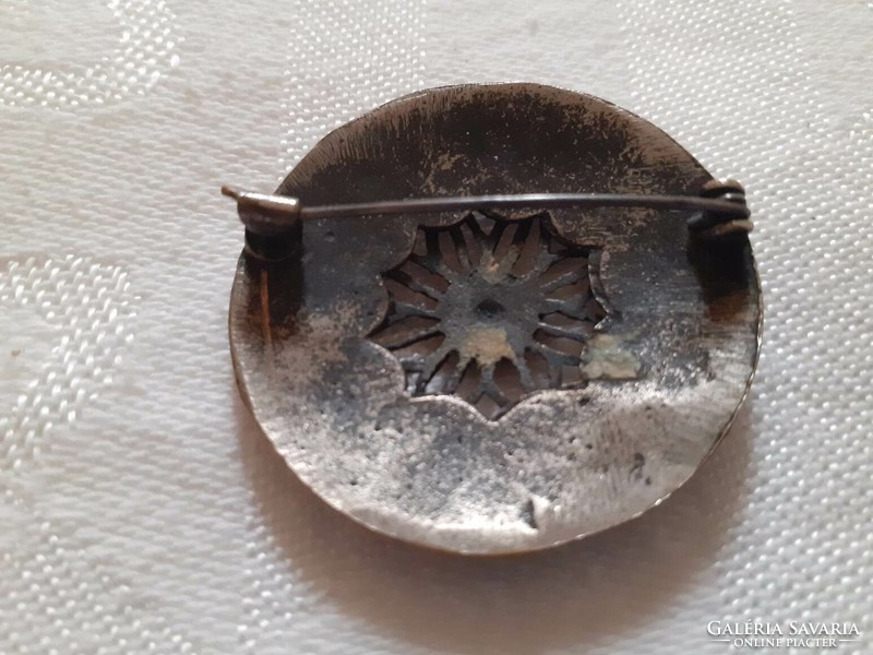 Silver colored craftsman brooch (pin) 2.
