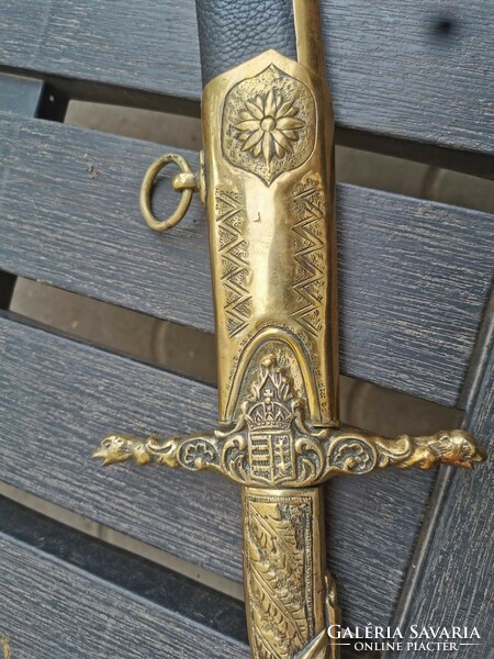 Kardkovács által készített empire szablya, kard