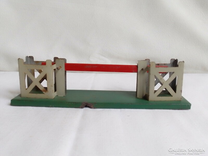 Antique old road blocking element barrier for model 0 railway train field table board game additional element