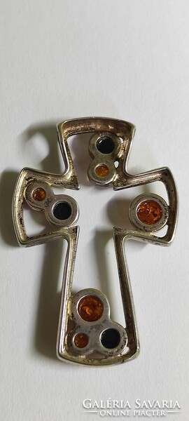 Silver amber cross pendant