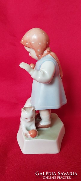 Sale!! Zsolnay little girl with a kitten 1. - Collector's item!