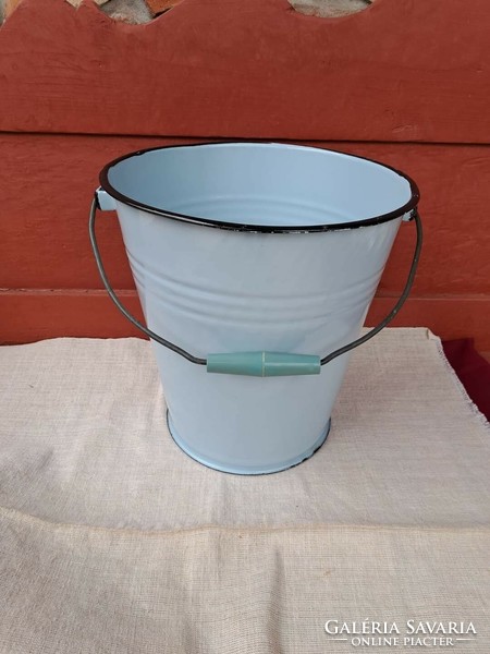Beautiful blue enameled enamel bucket pail heirloom antique nostalgia