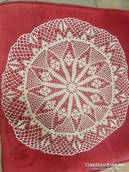 Hand-crocheted lace tablecloth made of thin yarn, 2 pieces for sale! Not white, ecru
