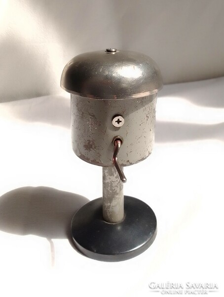 Antique old lever manual railway signal bell for model 0 train field table additional record game