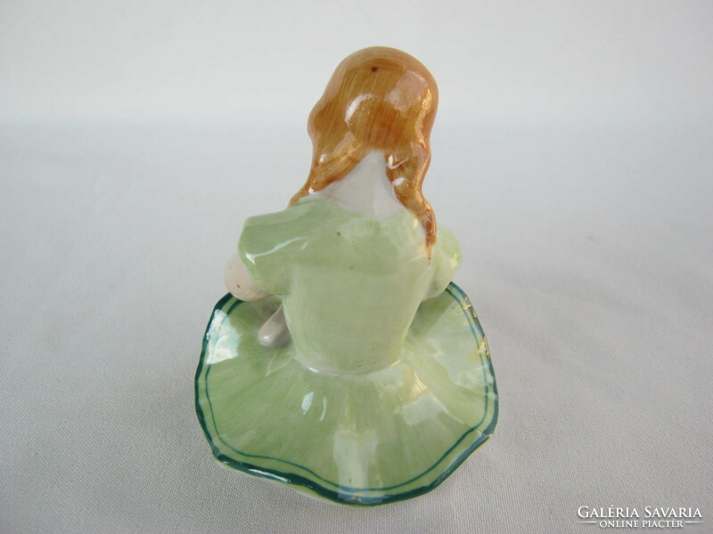 Retro ... Kőbányai porcelán figura nipp babázó kislány