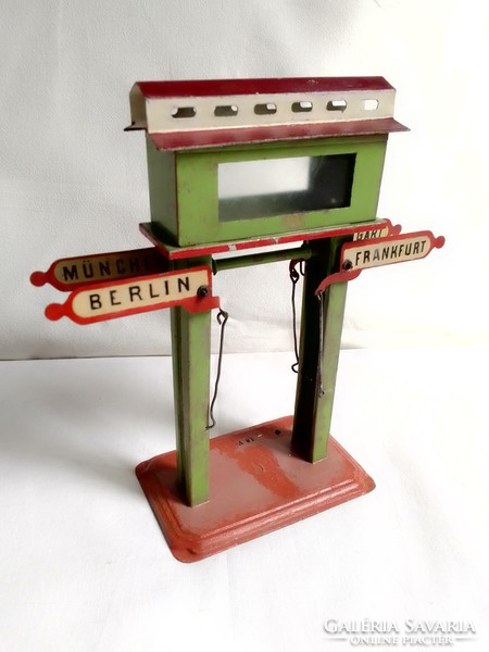 Antique old Bing railway station road direction indicator stand board No. 0 railway train model field table 1925-34