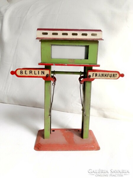 Antique old Bing railway station road direction indicator stand board No. 0 railway train model field table 1925-34