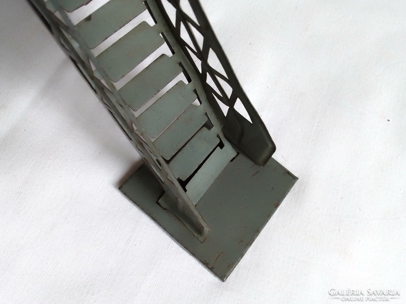 Antique old pedestrian railway overpass for train 0 model railway field table additional board game