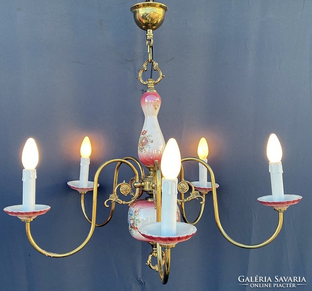 Painted porcelain, majolica chandelier. 6 branches.