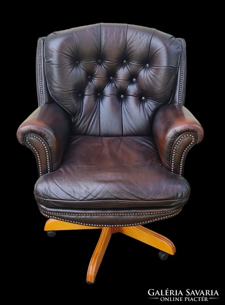 A666 original English chesterfield president leather swivel chair