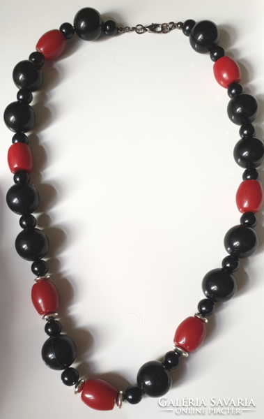 Old red/black necklace