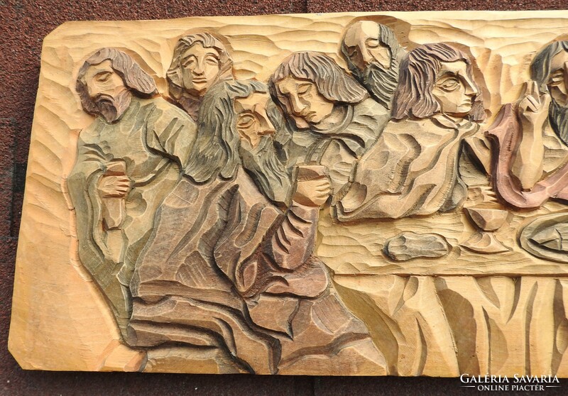 Sculptor Janusz Trzeclak's wooden wall sculpture composition _ the last supper