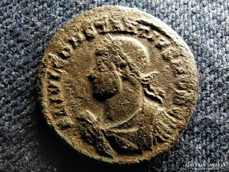 Római Birodalom II. Constantius (337-361) Follis PROVIDENTIAE CAESS ASIS RIC217 (id58636)