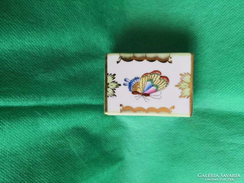 Herend match holder - with vbo (victoria) decor, hand-painted with bright gold, (victoria)