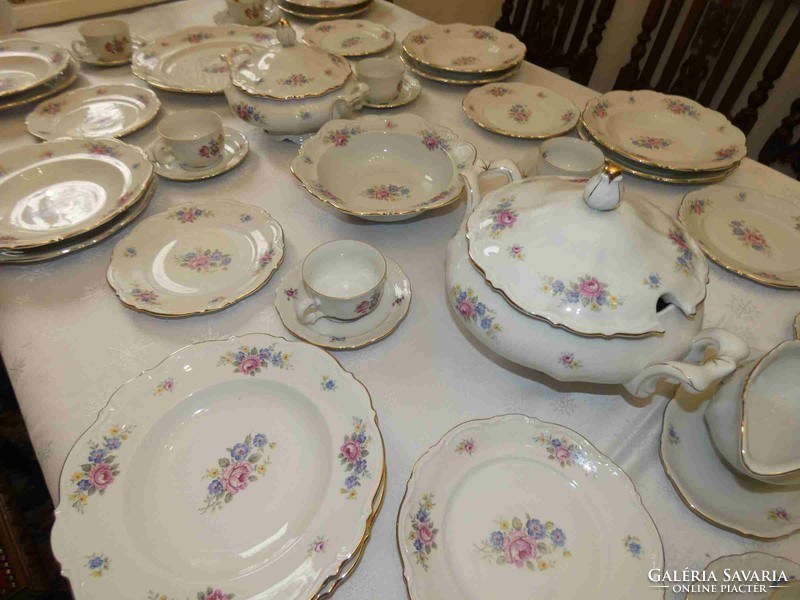 Beautiful, perfect condition, 12-person, antique 69-piece mitterteich tableware