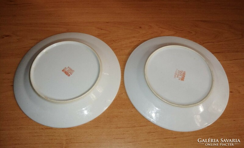 Nagyon szép Kínai porcelán kistányér párban átm.18 cm (2p)