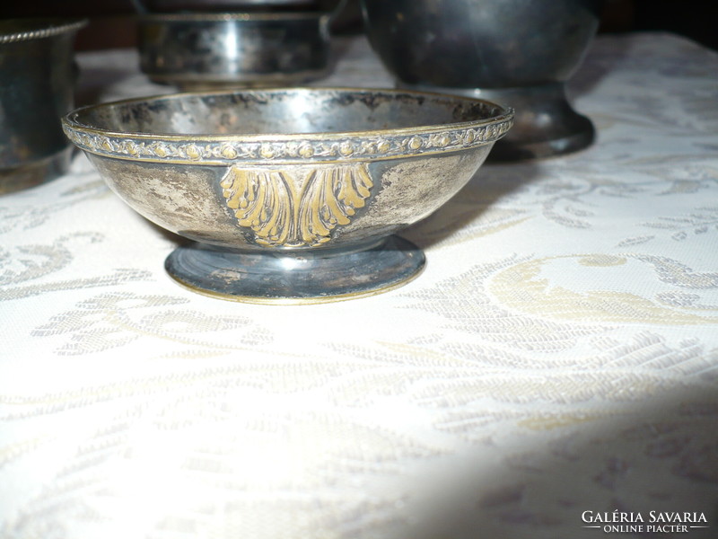 Silver-plated table offerings