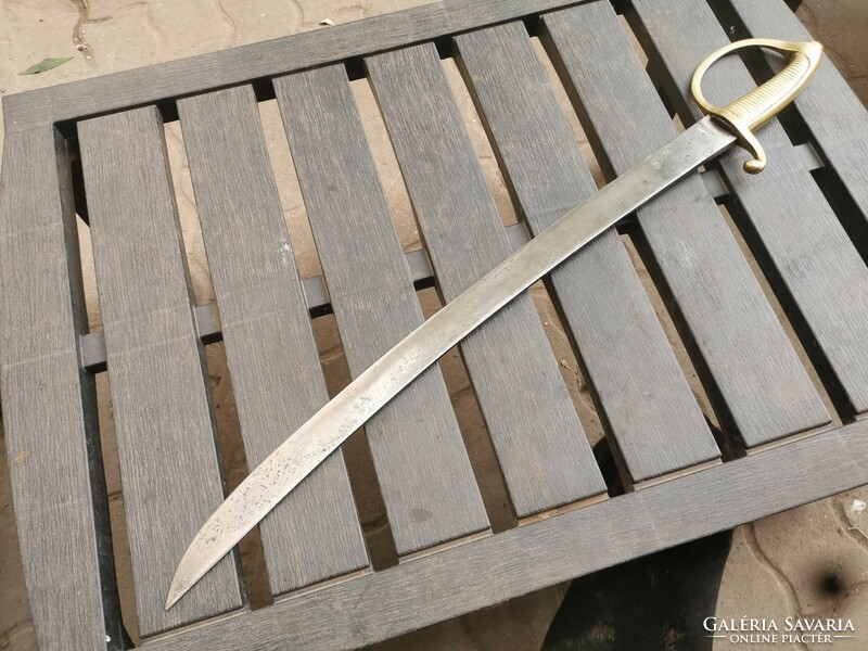 Old gendarme or artillery sword 2