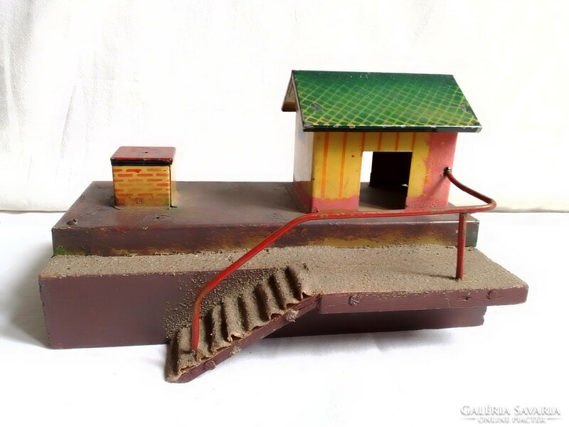 Old Kibri? 0 railway station building with waiting stairs model train board game field table accessory