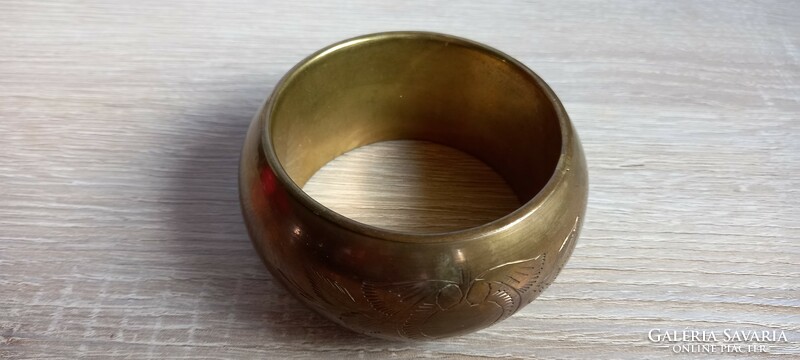 Thick copper bracelet