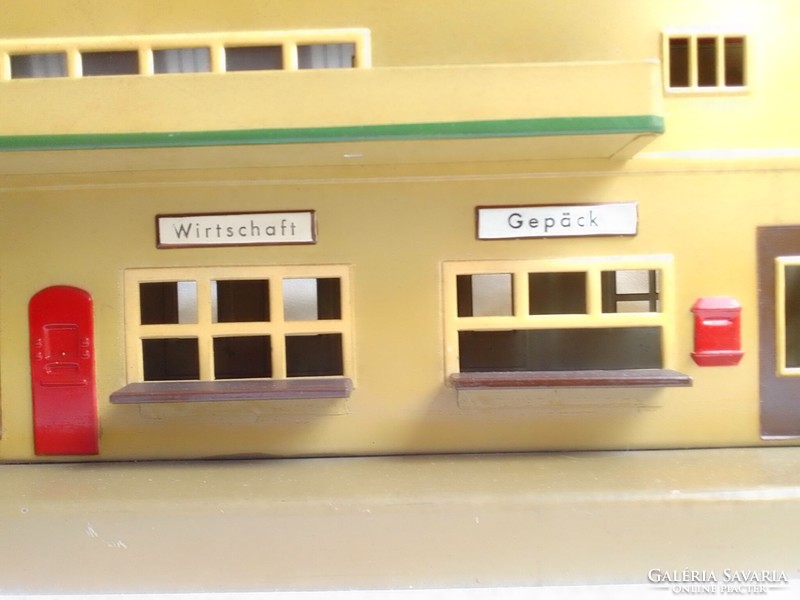 Antique old märklin friedrichshafen train station building station 0 train model record game