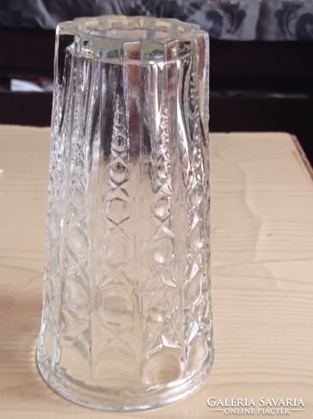 20 cm high retro glass vase