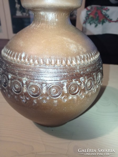 KIÁRUSÍTÁS!!Labda méretű nagy pocakos kerámia váza