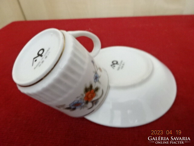 Kínai porcelán kávéscsésze + alátét, négy darab egyben. Jókai.