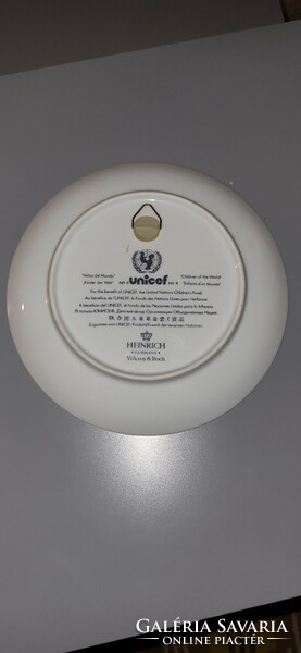 Villeroy Boch, Unicef, part of the Children of the World series, wall plate for collection
