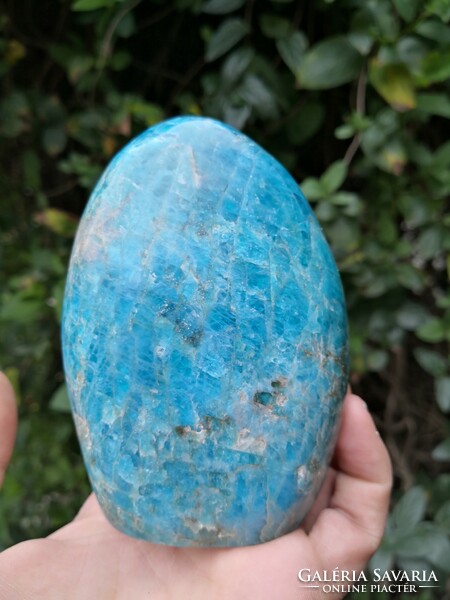 Large apatite crystal, mineral