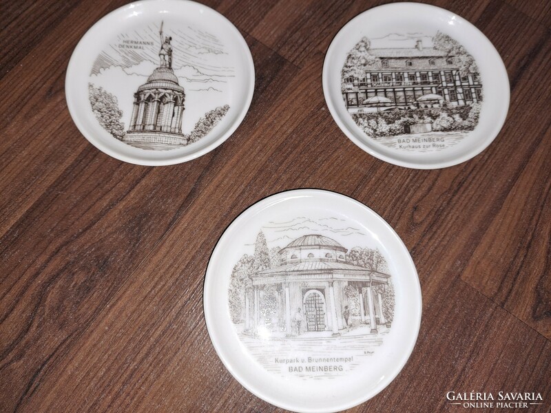 Small decorative plates