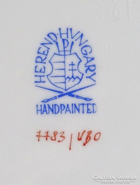 1M793 Viktória mintás Herendi porcelán hamutál